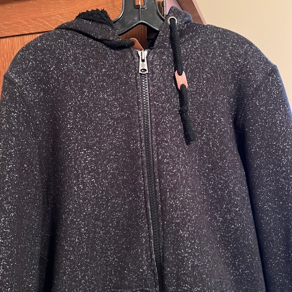 Selling a Buffalo Brand Hoodie. Size XL Tall.